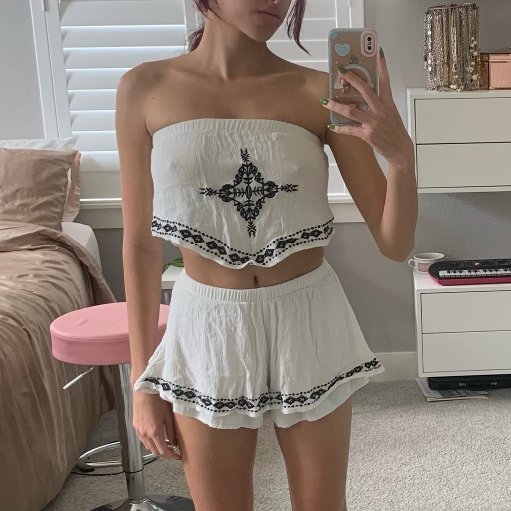 Festive Two-Piece Matching Set - Picture 2 of 5